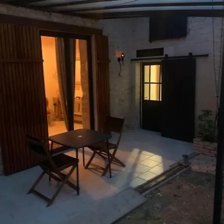 Guest house Maison Du Bonheur *